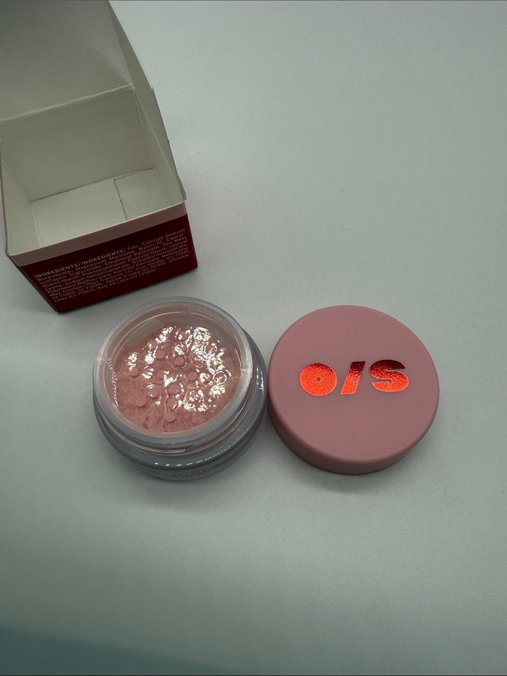 One Size Ultimate Blurring Setting Powder in Ultra Pink Mini Size NWT - Picture 3 of 5